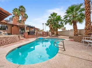 3135 La Mesa Dr, Henderson, NV 89014