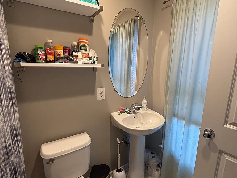 2302 Cobble Hill Ter — Photo 32