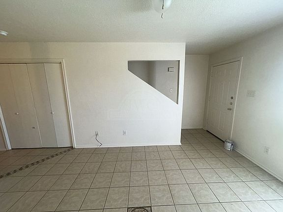 4th image of 4410 Jeff Scott Dr APT A