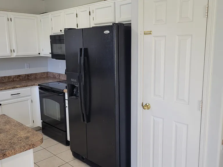 4527 E Mockingbird Dr — Photo 16