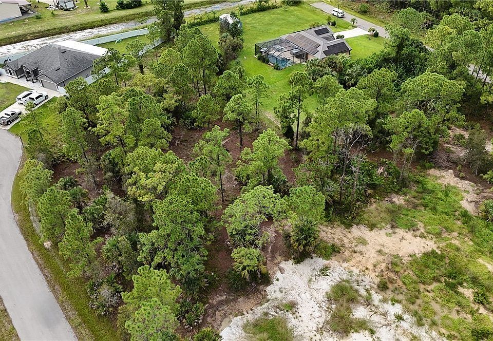1st image of 3012 Laura Ct