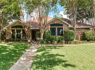 1402 Straus Rd, Cedar Hill, TX 75104