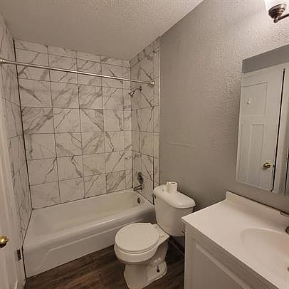 5th image of 1560 Willis Ave #10858831