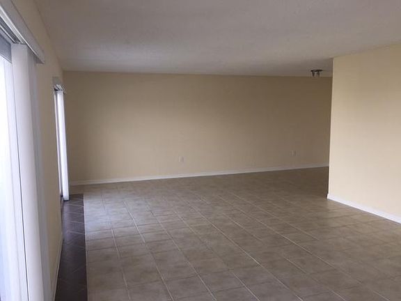 5th image of 2565 S Ocean Blvd APT C202