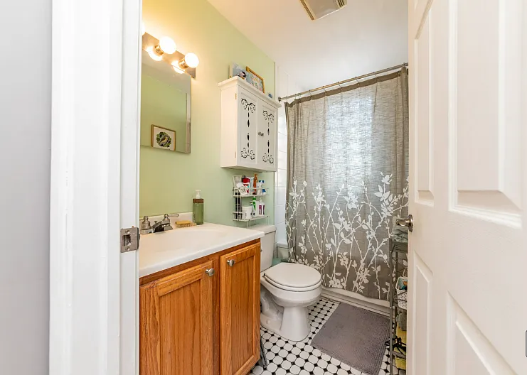 4307 N Troy St #3 — Photo 9