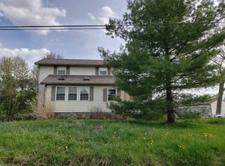 4716 S River Rd E, Geneva, OH 44041