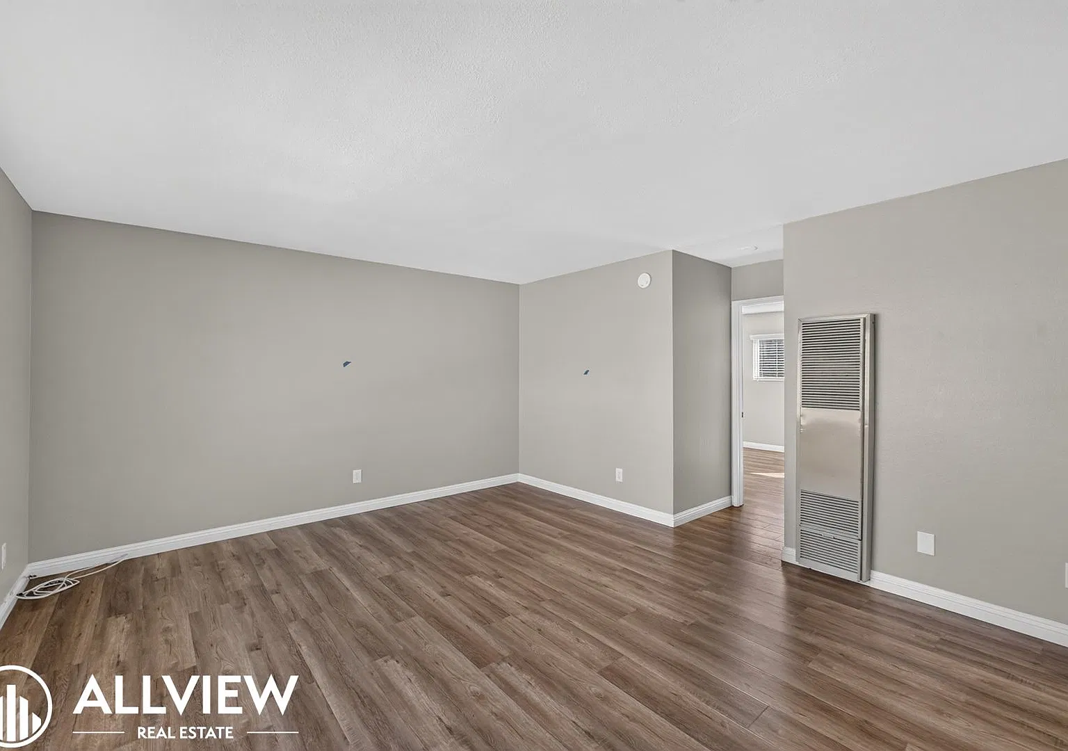 16972 Lynn Lane — Photo 4