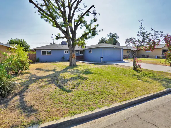 1108 Millwood Drive, Sanger, CA 93657