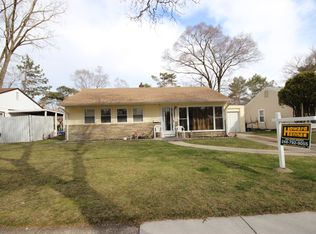 10230 Troy Ave, Oak Park, MI 48237