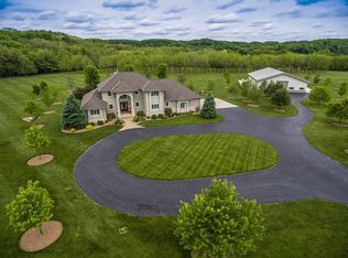 22875 Farmdale Rd, East Peoria, IL 61611