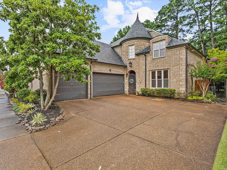 1st image of 1555 Lawton Trl