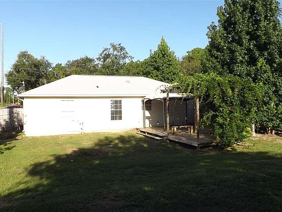 2nd image of 1770 Saint Mary Dr