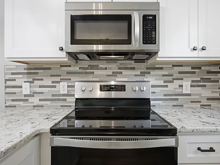 1000 Hornbuckle Ct — Photo 26