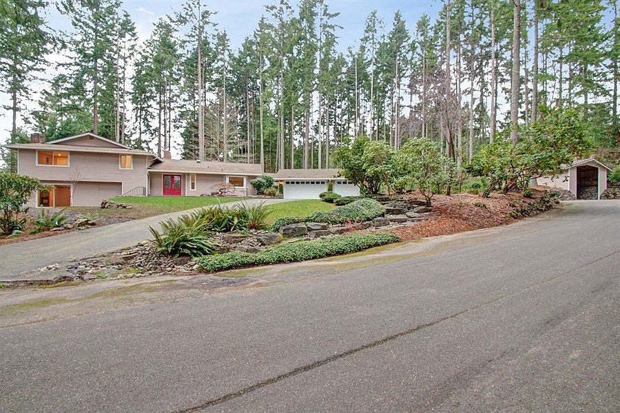 1st image of 9912 40th Avenue Ct