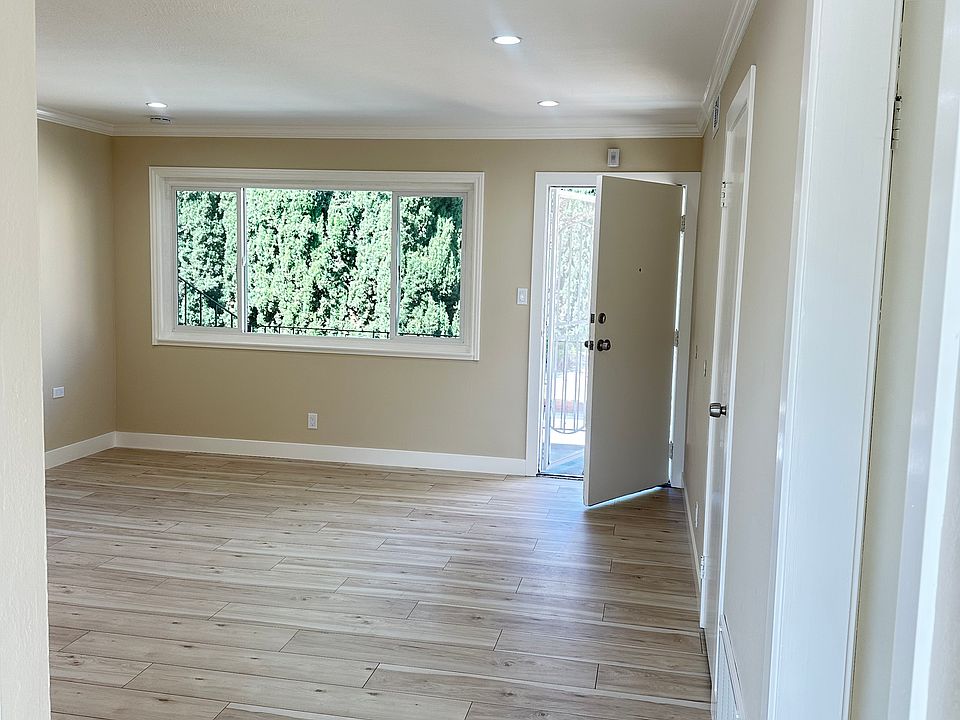 Large Living Room