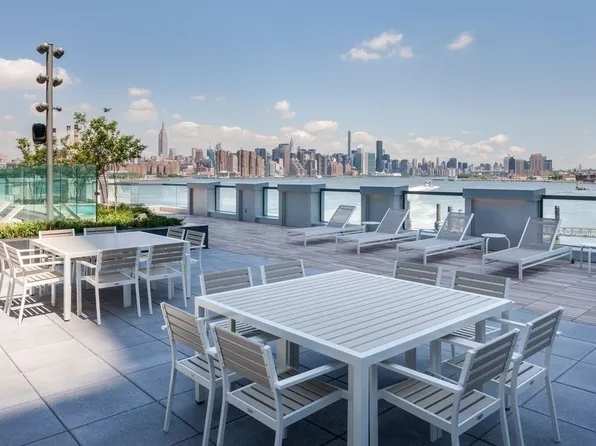 1 North 4th Place image 22 of 23