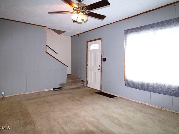 4th image of 2544 110th St