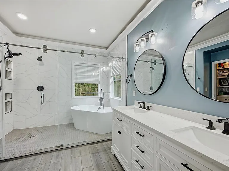 11516 NW 16th Pl — Photo 22