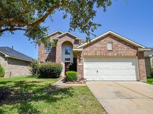 7415 Oakwood Canyon Dr, Cypress, TX 77433