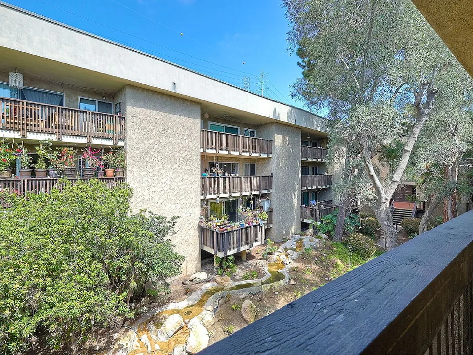 6202 Friars Rd #305