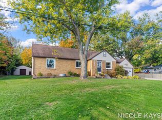 10471 Chicago Dr, Zeeland, MI 49464