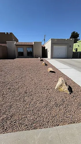 10406 Ashwood Dr Photo 1