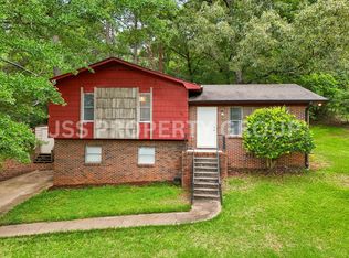 1220 27th Ave N, Hueytown, AL 35023