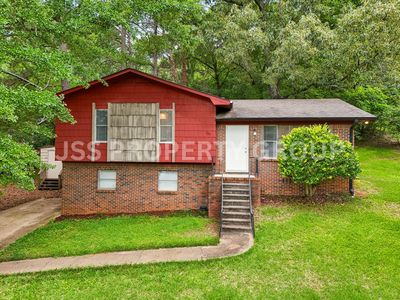 1220 27th Ave N, Hueytown, AL, 35023