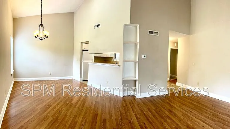 724 Azalea Dr #447 — Photo 6