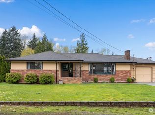 8716 Del Campo Dr, Everett, WA 98208