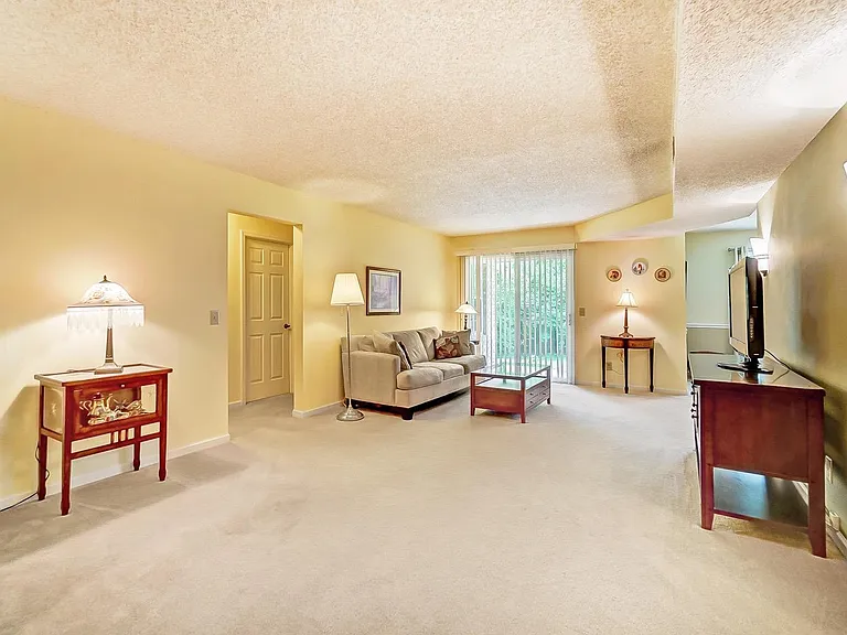 9728 Timberview Ct #10 — Photo 19