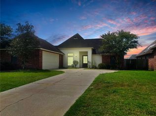 41097 Avoyelles Ave, Gonzales, LA 70737