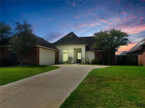 41097 Avoyelles Ave, Gonzales, LA 70737