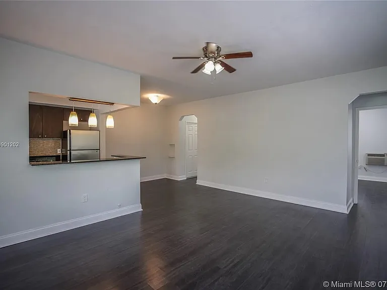 535 73rd Street — Photo 11