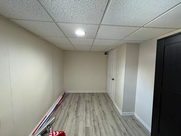 Room 2 with dresser