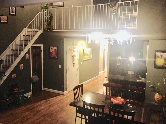 4th image of 23 Cove Ln #2C