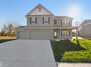 8097 Wesleyan Dr, Avon, IN 46123