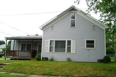 604 Grant St photo 1