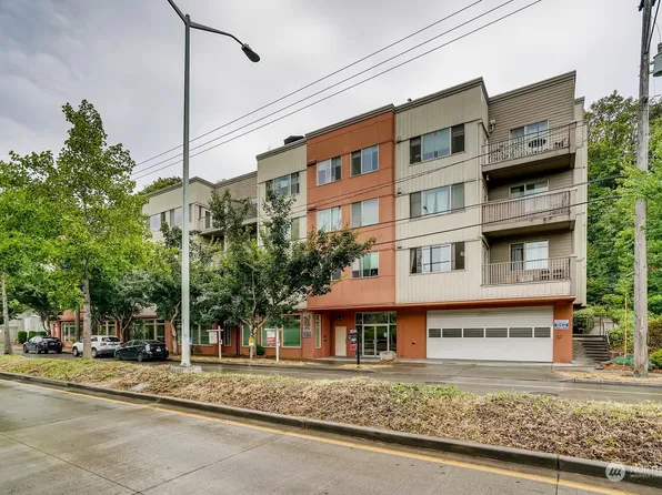 3213 Harbor Avenue SW #307, Seattle, WA 98126
