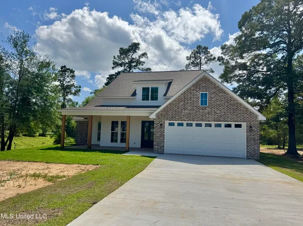 33 Heavenly Dr, Carriere, MS 39426