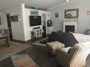 64 Sabal Cay Ct, New Smyrna Beach, FL 32169