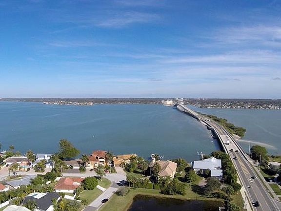 3rd image of Causeway Blvd