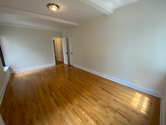 Rented by Stonehenge NYC LLC | media 7