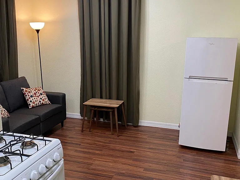 345 Main St #8 — Photo 10