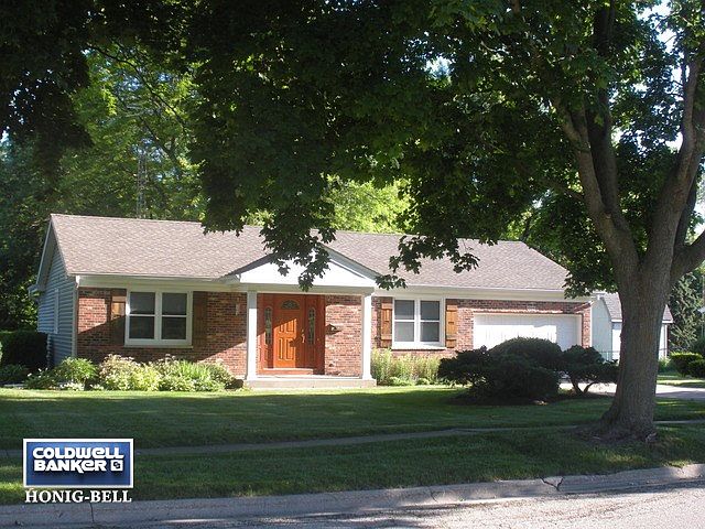 1st image of 1005 N Oakwood Dr