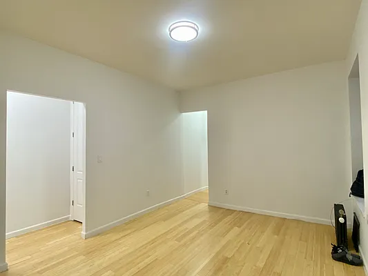 Rented by Hagstrom Management Inc | media 20