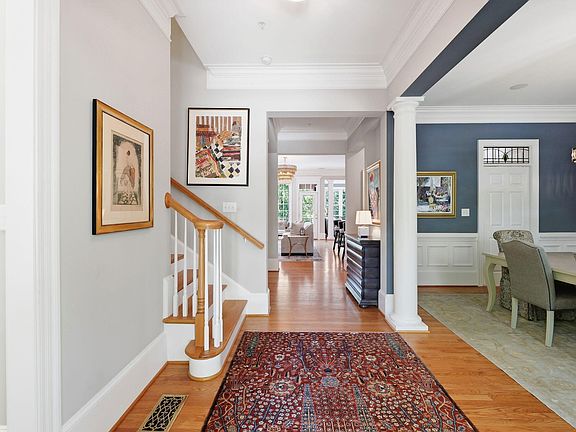 4th image of 215 Oval Park Pl