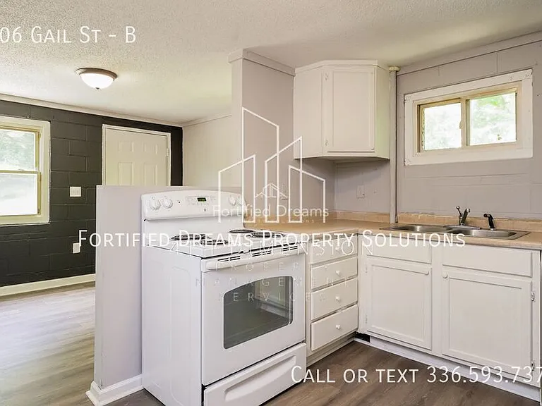 406 Gail St #B — Photo 14