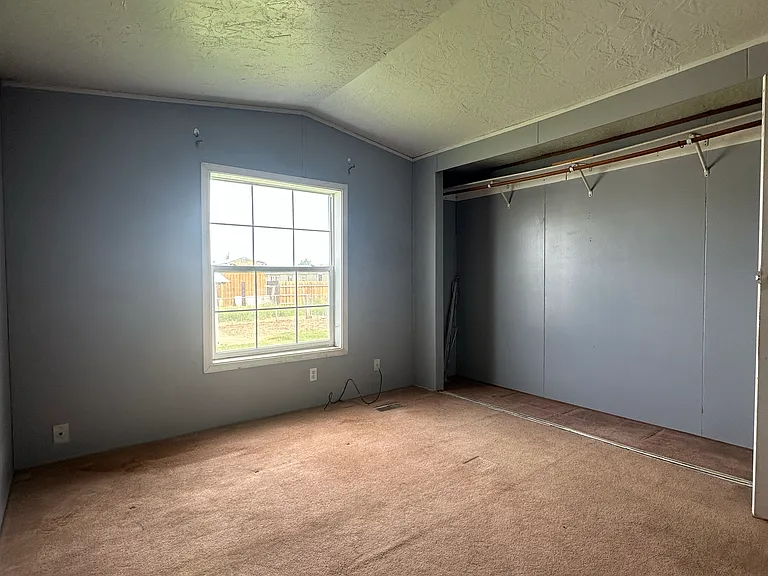 317 Maple St — Photo 5