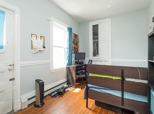 220 Prospect St #3L, Cambridge, MA 02139